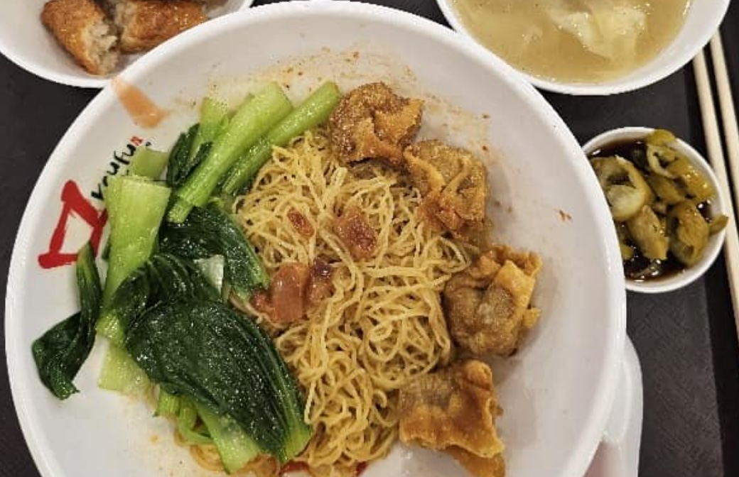Char siew noodles but 'no char siew' — Staff tells diner 'today no char siew' and walks away